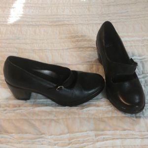 Dansko Tara dress shoes